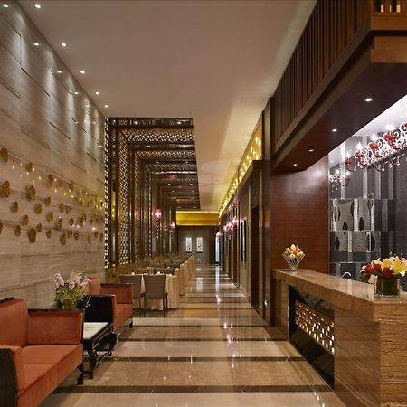 Sovereign Hotel Trạm Giang Ngoại thất bức ảnh