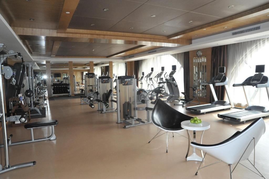 Sovereign Hotel Trạm Giang Ngoại thất bức ảnh