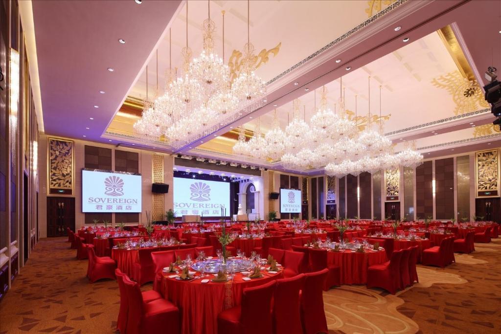 Sovereign Hotel Trạm Giang Ngoại thất bức ảnh